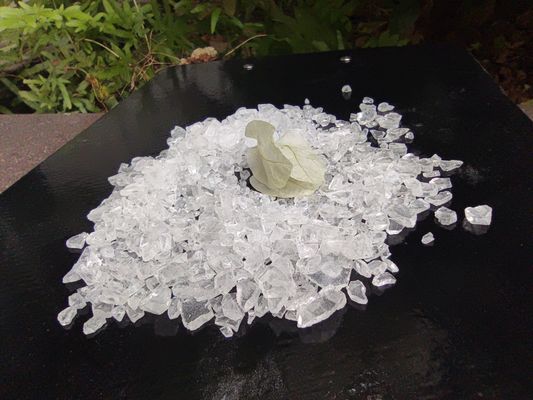 50/50 Hybrid Polyester Epoxy Resin With Good Leveling For Tribo Version Powder Coatings